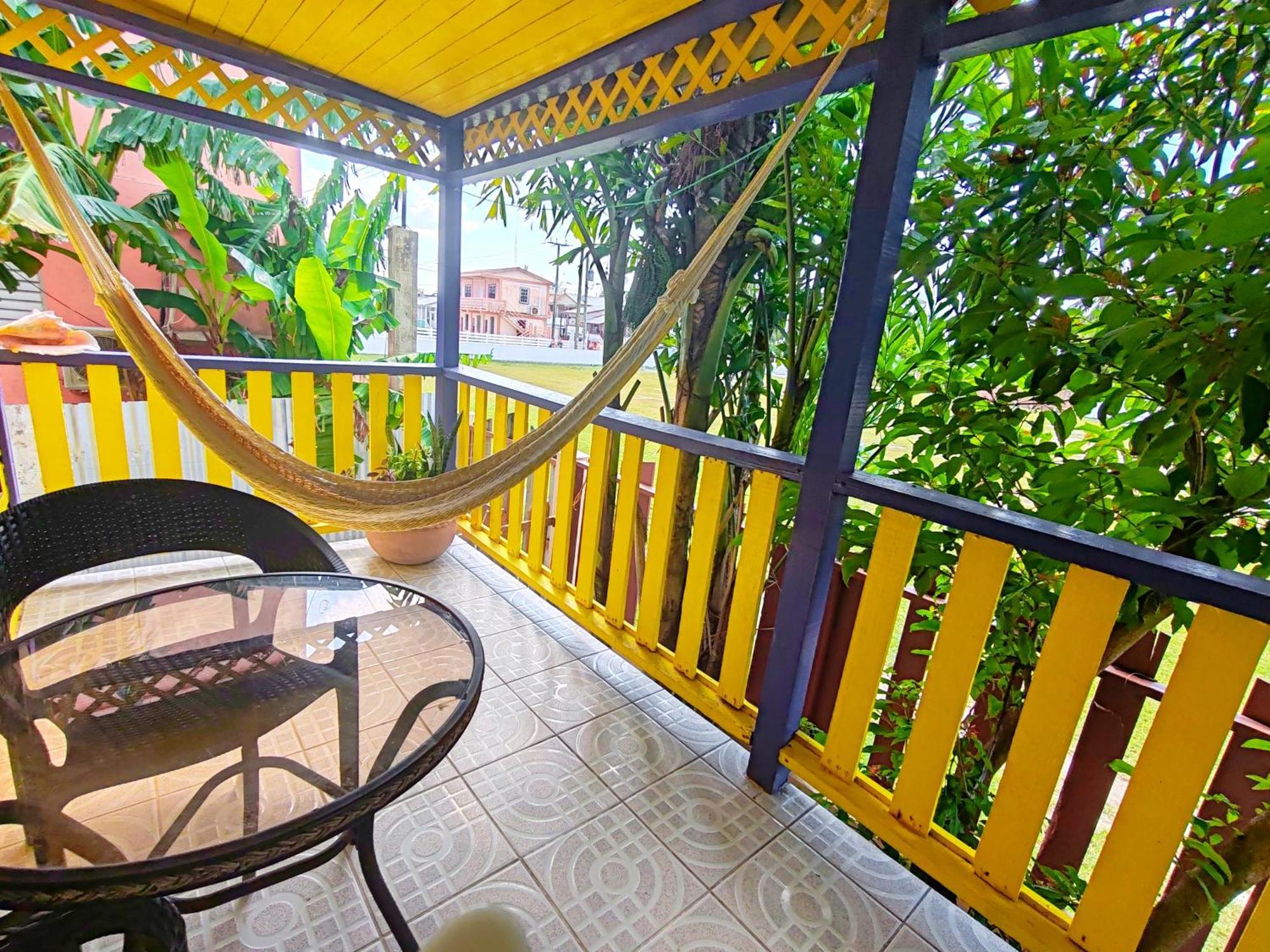 Yocamatsu Bed & Breakfast Caye Caulker Oda fotoğraf